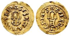 Visigothic Coins Sisenandus (631-636). Tremissis. Emerita (Mérida). (Cnv-358.3). (Pliego-467a.27). (Chaves-226 mismo ejemplar). Anv.: +SISENANDVSREX. Rev.: +EMERITAPIVS. Au. 1,46 g. Very scarce. Ex Ch