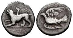 Greek Coins Peloponnese. Sikyon. Triobol. 320-280 BC. (Bmc-111). (Bdc-Peloponnesos 303.5). Anv.: Chimaera standing left, raising forepaw; ΣI below. Rev.: Dove flying left.. Ag. 2,43 g. Patina. Almost 