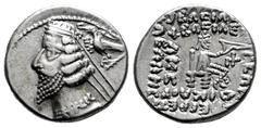 Greek Coins Kingdom of Parthia. Phraates IV. Drachm. 38-2 BC. Rhagai. (Sellwood-52. 11-12). (Shore-280). Anv.: Diademed and draped bust of Phraates IV to left; being crowned by eagle flying to left be