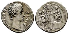 Roman Imperatorial Augustus. Denarius. 15-13 BC. Lugdunum. (Rsc-133). (Ffc-106). (Ric-165a). (Cal-836). Anv.: AVGVSTVS DIVI. F. bare head of Augustus right. Rev.: IMP. X in exergue, two soldiers each 