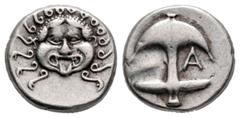 Greek Coins Thrace. Apollonia Pontika. Drachm. 470-435 BC. (SNG BM Black Sea-153/6). (Sng Cop-454). Anv.: Inverted anchor, crayfish under left fluke, A under righ. Rev.: Gorgoneion, tongue protruding,
