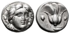 Greek Coins Kingdom of Macedon. Perseus. Drachm. 179-168 BC. Struck during the Third Macedonian War. Uncertain mint in Thessaly. (Sng Cop-919). (Bmc-208). Anv.: Head of Helios facing slightly right. R