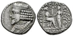 Greek Coins Kingdom of Parthia. Gotarzes II. Tetradrachm. 43-44 d.C. Seleukeia on the Tigris. (Sellwood-65.1). (DCA-631). Anv.: Diademed bust left. Rev.: Gotarzes seated right, receiving diadem from T