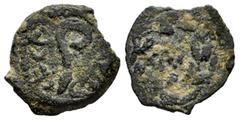 Roman Imperial Judaea. Pontius Pilate. Prutah. RY 17? = 30 CE. Jerusalem. Acuñado bajo Tiberio. (RPC-4968). (Hendin-1342). (TJC-335). Anv.: [TI]BЄPI[OY] [KAICAPOC], lituus. Rev.: LIZ? (date) within wr