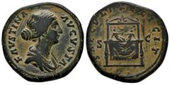 Roman Imperial Faustina Junior. Sestertius. 147-175 AD. Rome. (Ric-1665). (Bmcre-937). (C-193). Anv.: FAVSTINA AVGVSTA, diademed and draped bust right. Rev.: SAECVLI FELICIT, pulvinar, upon which are 