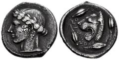 Greek Coins Sicily. Leontinoi. Tetradrachm. 440-430 BC. (Seaby-834 var). (Sng Ans-235). Anv.: ·Head of Apollo right. Rev.: Lion's head to the left, arround four grains of barley. Ag. 16,50 g. A good e