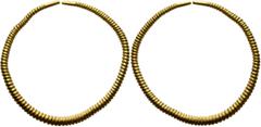 Celtic UNCERTAIN. Circa 1100-500 BC. 'Ring Money' (Gold, 44 mm, 9.43 g). A twisted single shaft of gold with plain ends. Leu 7 (2020), 1001. An unusually large and impressive piece. Slightly bent and 