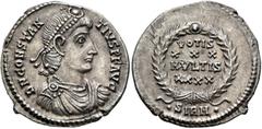 Roman Imperial Constantius II, 337-361. Siliqua (Silver, 22 mm, 3.14 g, 12 h), Sirmium, November 355-summer 361. D N CONSTAN-TIVS P F AVG Pearl-diademed, draped and cuirassed bust of Constantius II to