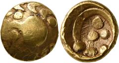 Greek CELTIC, Central Europe. Vindelici. 1st century BC. Stater (Gold, 17 mm, 7.36 g, 6 h), 'Regenbogenschüsselchen', 'Vogelkopf' type. Head of a bird to left with pellet above and below beak; all wit