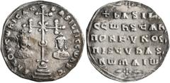 Byzantine Basil II Bulgaroktonos, with Constantine VIII, 976-1025. Miliaresion (Silver, 23 mm, 2.14 g, 6 h), Constantinopolis, 977-989. ЄҺ TUVTω ҺICAT' baSILЄI C CωҺST' Cross crosslet with central X a