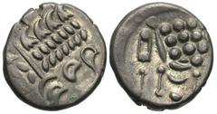 Celtic Coins Britain, South Western Region. Durotriges. Mainstream series. Ca. 58 B.C.-A.D. 43 BI stater (18 mm, 5.43 g, 7 h). Cranborne Chase type. Wreath, cloak and crescents presenting a stylized h