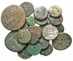 Group Lots [Greek]. Lot of nineteen AR and Æ. All Æ unless otherwise noted. Includes: Pontos, Amisos. AR hemidrachm // Pontos, Amisos (2) // Mysia, Pergamon (2, one of which is ex David Hendin Collect