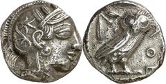 Monedas griegas / Greek coins (454-404 a.C.). Ática. Atenas. Tetradracma. (S. 2526) (CNG. IV, 1597). Anv.: Cabeza de Palas con yelmo ornado de hojas de olivo y volutas. Rev.: ABE. Lechuza parada miran