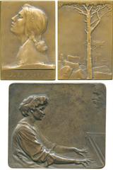 WORLD COMMEMORATIVE MEDALS. Austria and Holy Roman Empire. “Adagio”, Rectangular Bronze Plaquette (1909), by Professor Stefan Schwartz (1851-1924), the pianist Sophie Menter (1846-1918), playing, watc