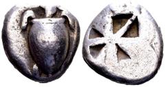 The Lundahl collection (1955-1995) Aegina, Aegina. Ca. 500-480 BC. AR stater, 12.08 g. Sea turtle / skew pattern within incuse square. Milbank, pl. 1, 5. Very fine.