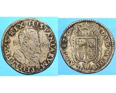 Filippo II di Spagna (1556-1598) - Ducatone 1582 Zecca: Milano - Fronte: busto corazzato con gorgiera di Filippo II a destra - Retro: stemma di Milano coronato - gr. 23,57 - Non comune - In lotto anch