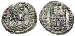 Nummus databile agli anni 387-388 d.C. - Zecca: Aquileia - Diritto: busto diademato, drappeggiato e corazzato di Magno Massimo a destra - Rovescio: porta di campo militare priva di battenti e con due 