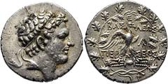 COLECCIÓN DE MONEDA GRIEGA DE PLATA / greek silver collection MACEDONIA. Perseo. Tetradracma. 178-168 a.C. Cabeza barbada y diademada de Perseo a derecha con ínfulas al viento. Águila a derecha sobre 