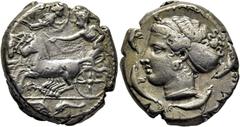 COLECCIÓN DE MONEDA GRIEGA DE PLATA / greek silver collection SICILIA-SIRACUSA. Dionisos I. Tetradracma. 425-413 a.C. Cuadriga a izquierda conducida por figura femenina con látigo, Niké volando a dere