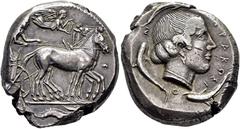 COLECCIÓN DE MONEDA GRIEGA DE PLATA / greek silver collection SICILIA-SIRACUSA. Tetradracma. 440-425 a.C. Biga a derecha guiada por auriga, Niké volando coronando al tiro; en exergo Pistrix. Cabeza de