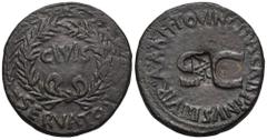 RÖMER, KAISERZEIT Augustus (27 v. Chr.-14 n. Chr.), Sesterz mit Gegenstempel 18 v. Chr., Rom. Av.: OB / CIVIS / SERVATOS, Eichenkranz zwischen zwei Lorbeerzweigen. Rv.: T QVINCTIVS CRISPINVS IIIVIR A 
