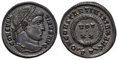 RÖMER, KAISERZEIT Constantinus I. (306-337), Follis 320-321, Ticinum. Av.: CONSTAN-TINVS AVG, belorbeerter Kopf nach rechts. Rv.: D N CONSTANTINI MAX AVG // PT, im Lorbeerkranz VOT•XX. 2,28 g. RIC VII
