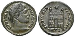 RÖMER, KAISERZEIT. Constantinus I. 306-337, Follis 326-328, Thessaloniki. Av.: CONSTAN-TINVS AVG, belorbeerter Kopf nach rechts. Rv.: PROVIDEN-TIAE AVGG // SMTSB, Lagertor mit zwei Türmen, darüber Ste