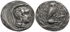 SAMMLERANFERTIGUNGEN - ZEITGENÖSSISCHE FÄLSCHUNGEN. Griechen, Attica, Athen, Tetradrachme. Moderne Nachprägung des 20 Jh. Av.: Kopf der Athena mit attischem Helm nach rechts. Rv.: A-ΘE und Magistratsn