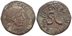 RÖMER, KAISERZEIT, Unter Augustus Cn. Piso Cn. f., As 15 v. Chr., Rom. Av.: CAESAR AVGVSTVS TRIBVNIC POTEST, Kopf nach rechts. Rv.: CN PISO CN F III VIR A A A F F / S•C. 8,81 g. RIC I: 382. Teilweise 