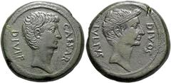 RÖMER, KAISERZEIT, Unter Augustus. Octavian 44-27 v. Chr., Sesterz 38 v. Chr., italische Münzstätte. Av.: DIVI F - CAESAR, Kopf Octavians nach rechts. Rv.: DIVOS - IVLIVS, belorbeerter Kopf Caesars na
