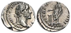 RÖMER, KAISERZEIT. Antoninus Pius 138-161, Denar 159, Rom. Av.: ANTONINVS AVG PIVS P P TR P XXII, belorbeerte Büste mit leichter Drapierung an linker Schulter nach rechts. Rv.: VOTA SVSCE-PTA DEC III 