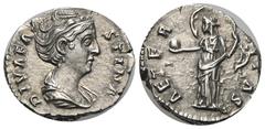 RÖMER, KAISERZEIT. Faustina Maior 138-141, Konsekrationsprägungen, Denar nach 141, Rom. Av.: DIVA FAVSTINA, drapierte Büste nach rechts. Rv.: AETER-NITAS, Aeternitas mit aufgeblähtem Schleier nach lin