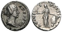 RÖMER, KAISERZEIT. Faustina Minor 147-176, Denar 157-161, Rom. Av.: FAVSTINA AVGVSTA, drapierte Büste nach rechts. Rv.: AVGVSTI PII FIL, Venus mit Victoria und auf Helm gesetztem Schild nach links ste