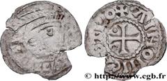 Carolingian coins CHARLES THE SIMPLE, ROBERT AND RAOUL Type : Denier au portrait  Date : circa 898-936  Date : n.d.  Mint name / Town : Tours-Chinon  Metal : silver  Diameter : 21,5  mm Orientation di