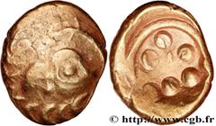Celtic coins VINDELICI (Germania, currently South Germany) Type : Statère d'or "Regenbogenschüsselchen" Type II C  Date : c. 80-50 BC.  Metal : gold  Diameter : 18  mm Orientation dies : 8  h. Weight 