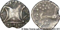 ICENI - ICENIENS(Ier siècle avant J.-C.) Unité ou denier en argent “East-Anglian type” N° v15_1411    Date : c. 40-61 AD Métal : argent Diamètre : 12,5mm Axe des coins : 9h. Poids : 0,99g. Etat de con
