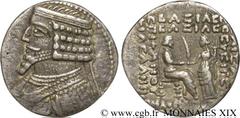 ROYAUME PARTHE - PHRAATES IV(38-2 avant J.-C.) Tétradrachme N° v19_0128    Date : c. 24 AC. Nom de l'atelier : Séleucie du Tigre Métal : billon Diamètre : 27mm Axe des coins : 12h. Poids : 14,78g. Deg