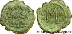 JUSTIN II et SOPHIE (15/11/565-5/10/578) Follis 568-569 N° bby_208458 Date : 568-569 Nom de l'atelier : Constantinople Métal : cuivre Diamètre : 26,5mm Axe des coins : 6h. Poids : 11,68g.   Etat de co