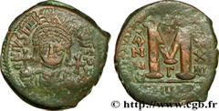 JUSTINIEN Ier (1/08/527-14/11/565) Follis 559-560 N° bby_208573 Date : 559-560 Nom de l'atelier : Theoupolis (Antioche) Métal : cuivre Diamètre : 34,5mm Axe des coins : 5h. Poids : 18,90g. Degré de ra