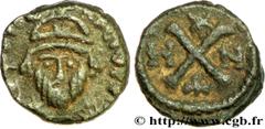 HERACLIUS 5/10/610-11/01/641) Héraclius seul (5/10/610-22/01/613) Decanummium 614-641 N° bby_209029 Date : 614-641 Nom de l'atelier : Carthage Métal : cuivre Diamètre : 14mm Axe des coins : 4h. Poids 