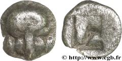 MASSALIA - MARSEILLE (525/520-480-474 avant J.-C.) Hémiobole du type du trésor d'Auriol à la tête de veau de face c. 480-470 AC. N° bga_148286 Date : c. 480-470 AC. Métal : argent Degré de rareté : R3