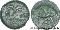 SUESSIONS (région de Soissons) (IIe - Ier siècles avant J.-C.) Bronze à la tête janiforme, classe II c. 50-40 AC. N° bga_153139 Date : c. 50-40 AC. Métal : bronze Diamètre : 17mm Axe des coins : 5h. P