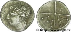 MASSALIA - MARSEILLE (474-410 avant J.-C.) Obole MA, tête à gauche, stylisée c. 121-82 AC. N° bga_162433 Date : c. 121-82 AC. Métal : argent Diamètre : 10mm Axe des coins : 6h. Poids : 0,48g.   Etat d