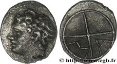 MASSALIA - MARSEILLE (474-410 avant J.-C.) Obole MA, tête à gauche c. 121-82 AC. N° bga_164170 Date : c. 121-82 AC. Métal : argent Diamètre : 8,5mm Axe des coins : 10h. Poids : 0,64g.   Etat de conser