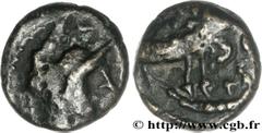 MASSALIA - MARSEILLE (IIIe - Ier siècles avant J.-C.) Bronze à l’aigle après 49 AC. N° bga_164241 Date : après 49 AC. Métal : bronze Diamètre : 12mm Axe des coins : 6h. Poids : 2,15g. Degré de rareté 