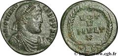 JOVIEN (27/06/363-17/02/364) Flavius Claudius Jovianus Maiorina ou nummus, (PB, ئ 3) 363-364 N° brm_081936 Date : 363-364 Nom de l'atelier : Thessalonique Métal : cuivre Diamètre : 19,5mm Axe des coin