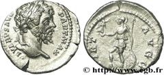 SEPTIME SEVERE (13/04/193-4/02/211) Lucius Septimius Severus Denier 200 N° brm_162216 Date : 200 Nom de l'atelier : Rome Métal : argent Diamètre : 18,5mm Axe des coins : 12h. Poids : 3,12g.   Etat de 