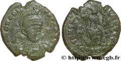 HONORIUS (22/01/393-15/08/423) Flavius Honorius Nummus (PB, ئ 3) 397-402 N° brm_183754 Date : 397-402 Nom de l'atelier : Constantinople Métal : cuivre Diamètre : 18mm Axe des coins : 6h. Poids : 2,99g