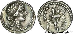 JULES CESAR(13/07/100-15/03/44 avant J.-C.)Caius Julius Cوsar Denier N° v26_0160    Date : 47-46 AC. Nom de l'atelier : Afrique, avec César Métal : argent Diamètre : 17,5mm Axe des coins : 6h. Poids :