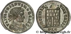 CRISPUS(1/04/317-09/326)Flavius Julius CrispusCésar(317-326) Centenionalis ou nummus N° v27_0437    Date : fin 324 - 325 Nom de l'atelier : Lyon Métal : cuivre Diamètre : 19mm Axe des coins : 12h. Poi